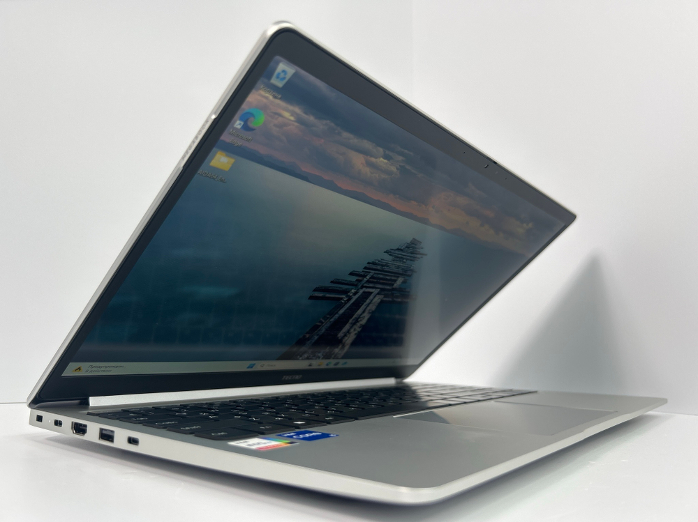 Ноутбук Tecno MEGABOOK T1(4894947003905) 15.6"/Intel i5-1155G7/RAM 16 GB/SSD 512 GB/Intel Iris Xe graphics/1920x1080/IPS/DOS/Подсветка - кл:LED/Cеребристый Состояние: B1