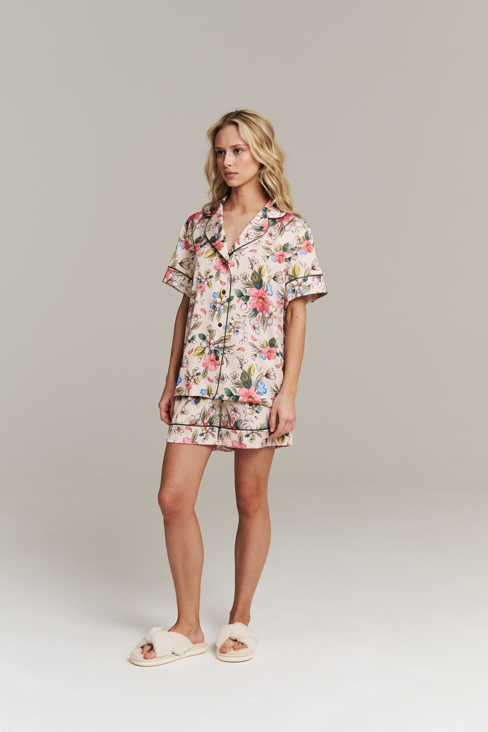 Пижамные шорты из шелка