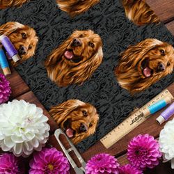 Ткань габардин счастливая собака на тёмном фоне