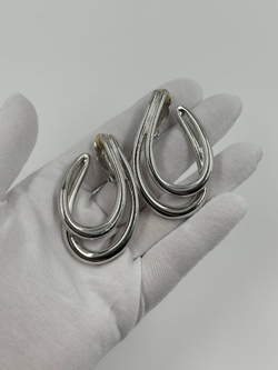 Крупные клипсы Givenchy