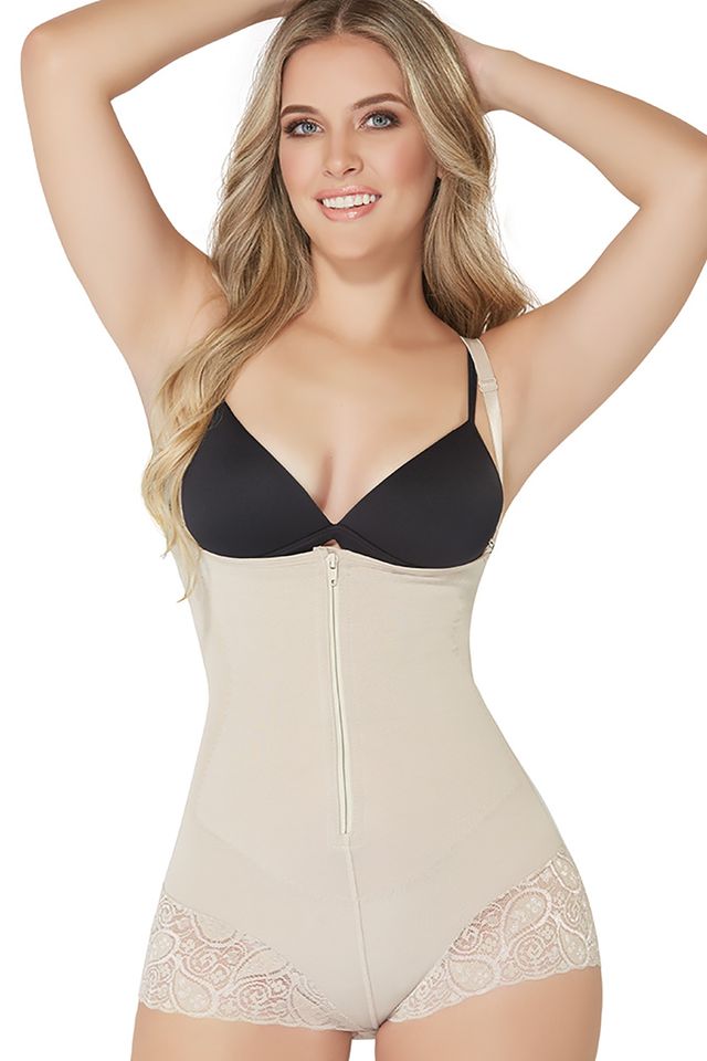 Боди утяжка с кружевом Natural