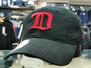 Бейсболка Detroit Red Wings Бейсболка Detroit Red Wings