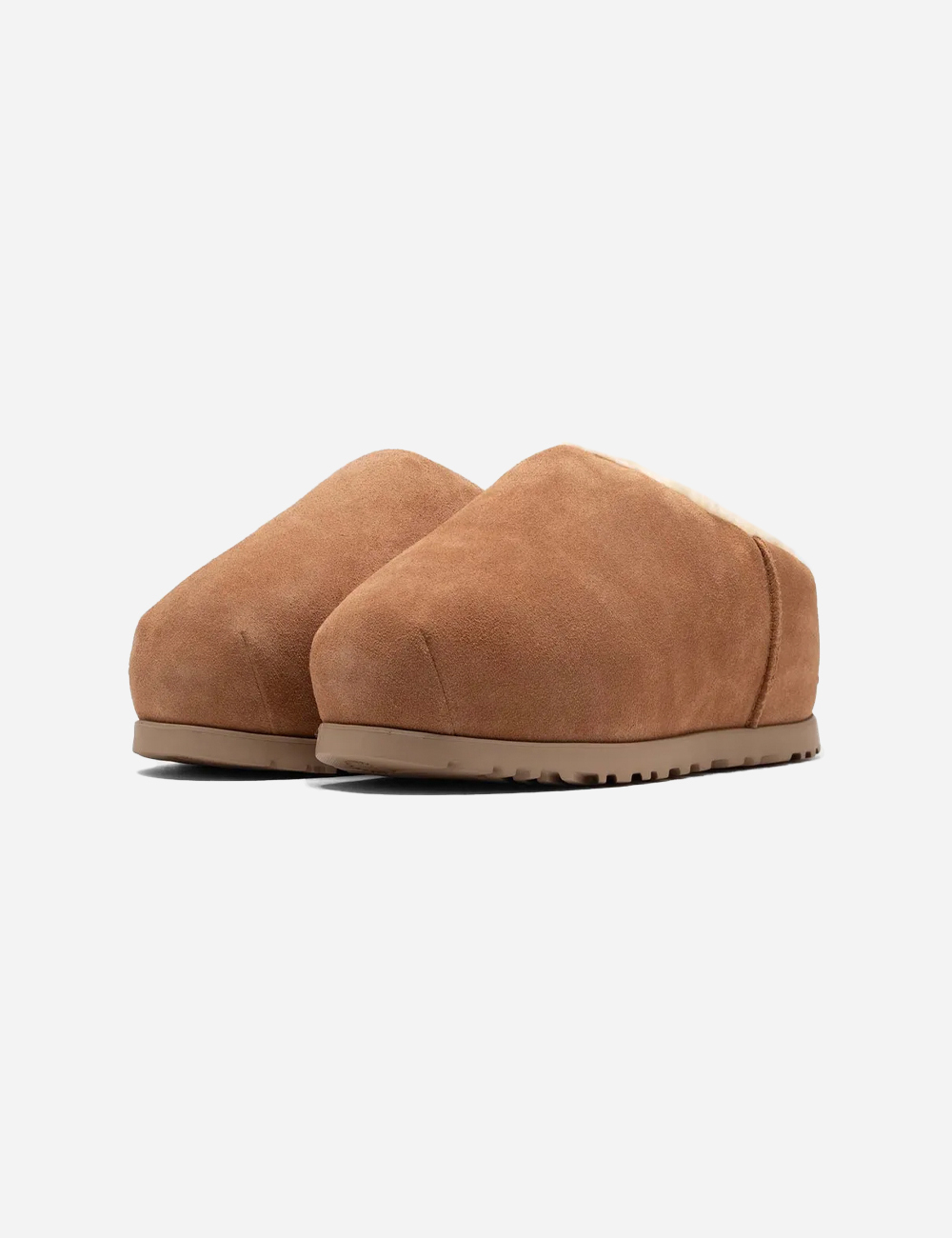 UGG Pumped Slipper in Chestnut