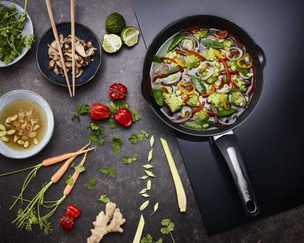 Мультисковорода Tefal Emotion 26 см E3007704