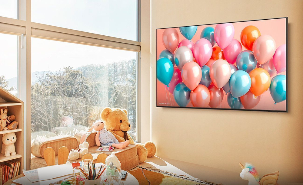 Телевизор Samsung 85" QLED 4K Smart TV серия 7 QE85Q7FAAUXRU черный