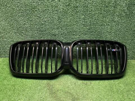 Решетка радиатора BMW X3 G01 (2021-2024)