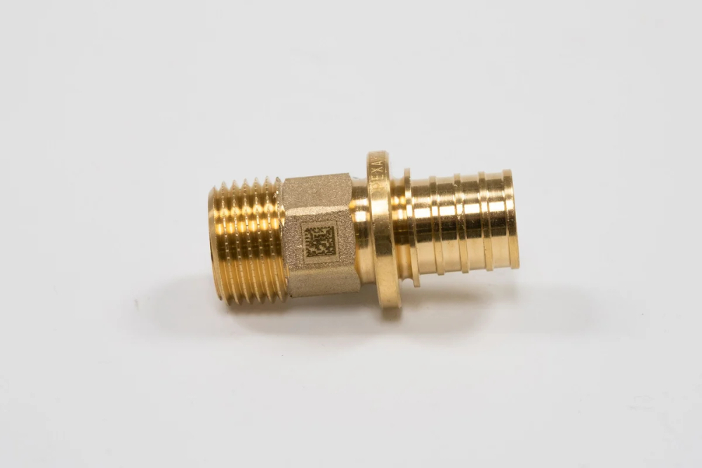 Муфта (переходник) с наруж. резьбой НР 16-R 1/2 MX REHAU Рехау