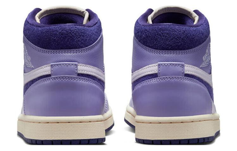 Кроссовки Jordan Air Jordan 1 Mid "Purple Chenille" (Женская размерная сетка)