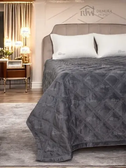 Покрывало 220х240 стеганое для кровати и дивана