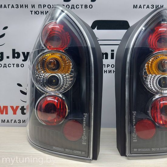 Задние фонари black для Opel Zafira A