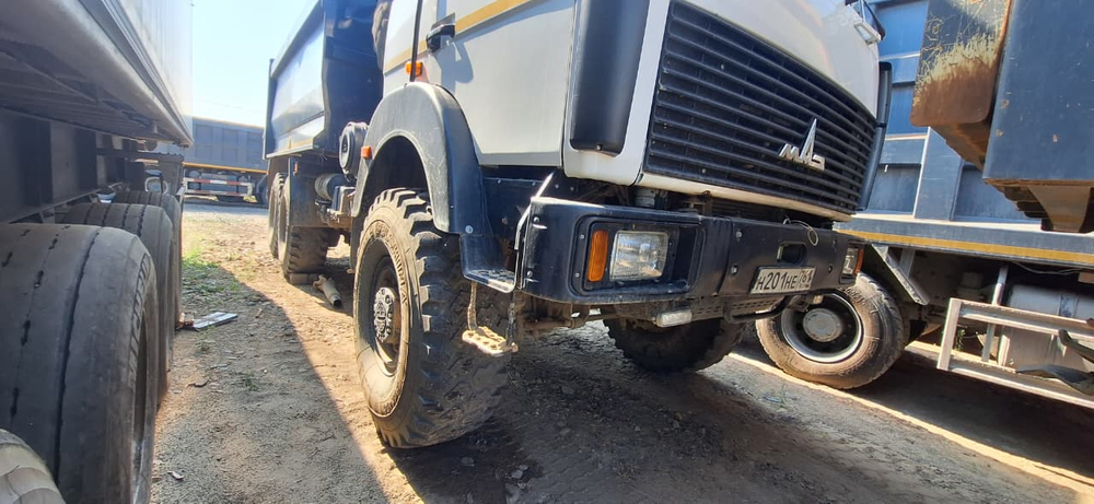 МАЗ 6317 6x6 Самосвал 780130 	(Дизельный, 14,9 л, 418 л.с., МТ)