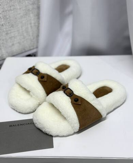 Шлепанцы Balenciaga