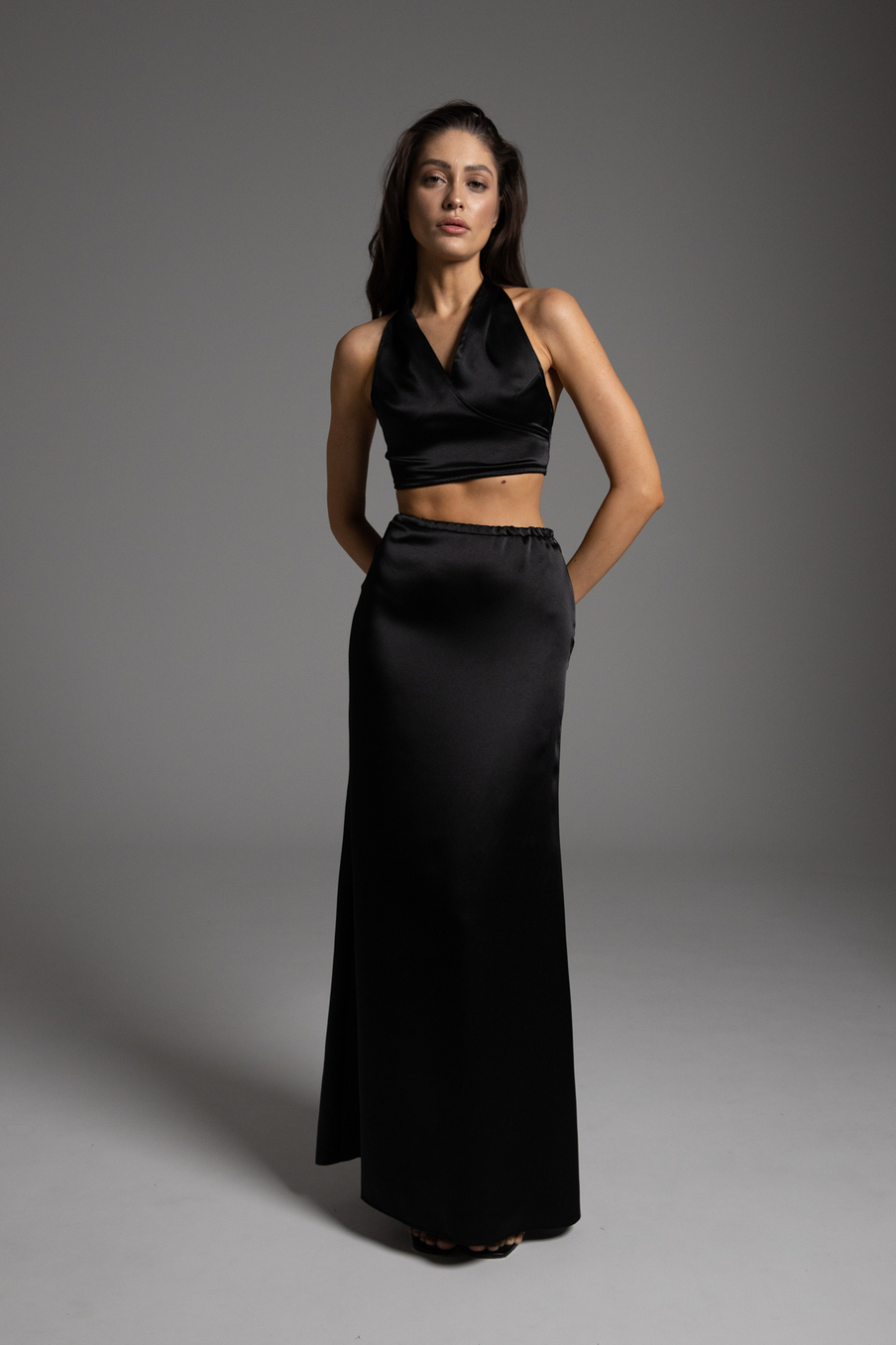 Юбка из атласа