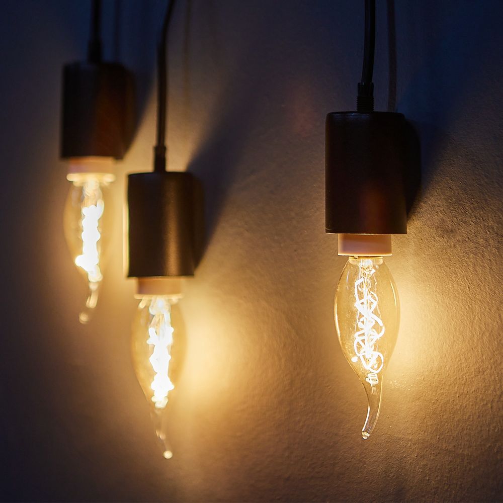 IL-V-CW35-60-GOLDEN-E14 ZW01 Лампа накаливания Vintage. Форма свеча на ветру. Форма нити ZW. Картон. ТМ Uniel