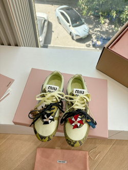 Miu Miu Sneakers