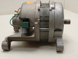 WISL62CSI кт55 Двигатель для стиральной машины Indesit 250007499 б/у