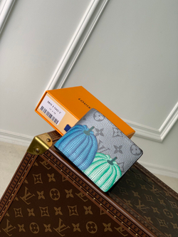 Louis Vuitton Slender Wallet