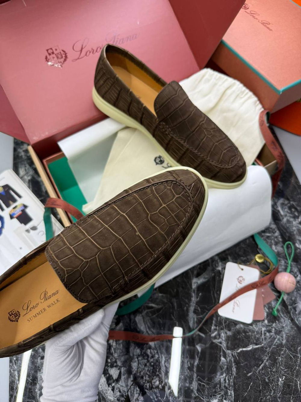 Лоферы Loro Piana кожи крокодила