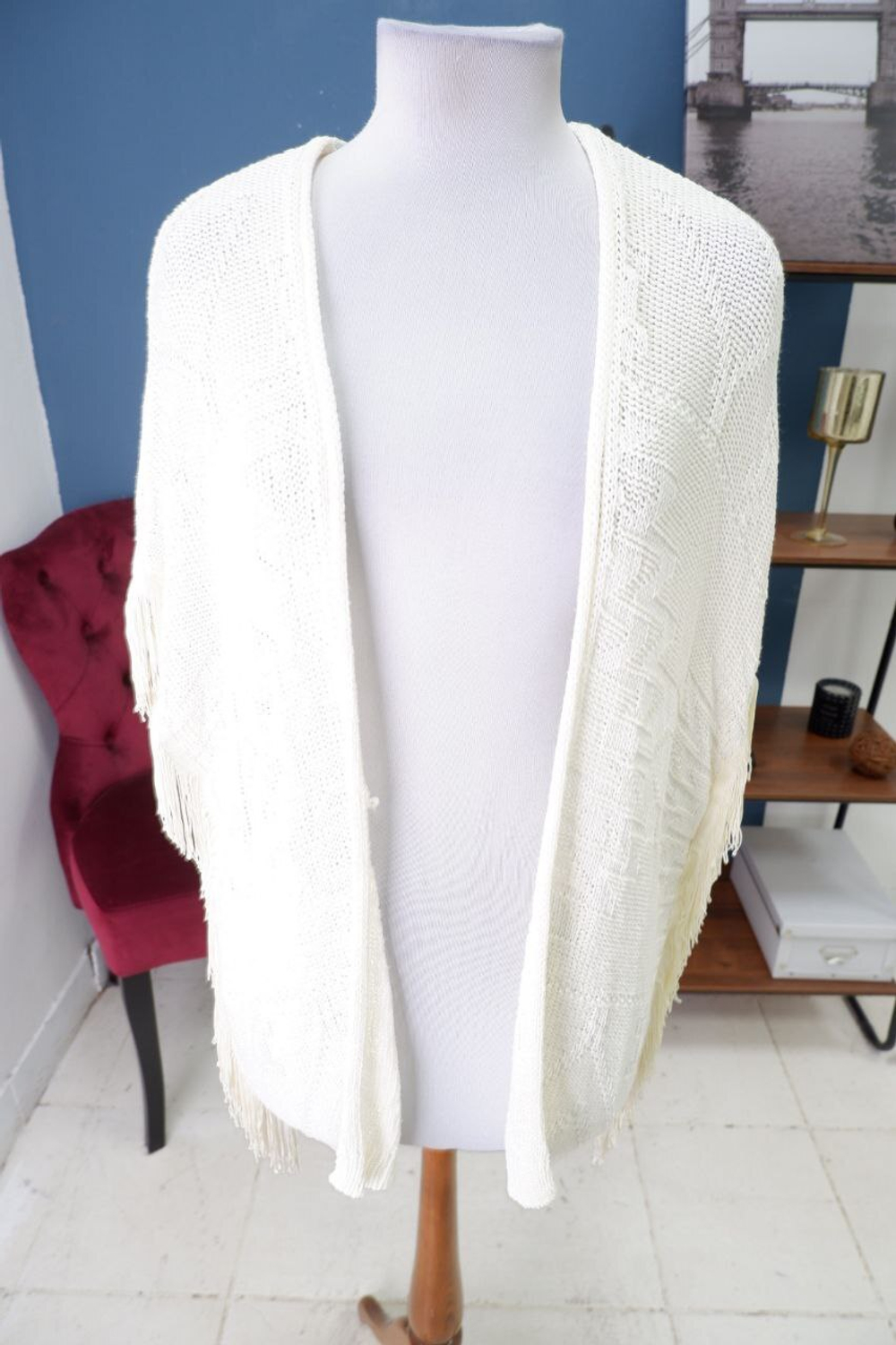 Кардиган Mango светлый 44-50 размер