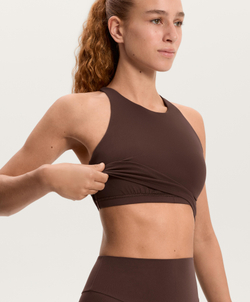 Oysho Майка Comfortlux с чашками и полосками на спине, коричневый