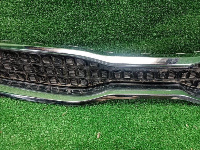 Решетка радиатора KIA Rio 4 X-Line (2017-2020)