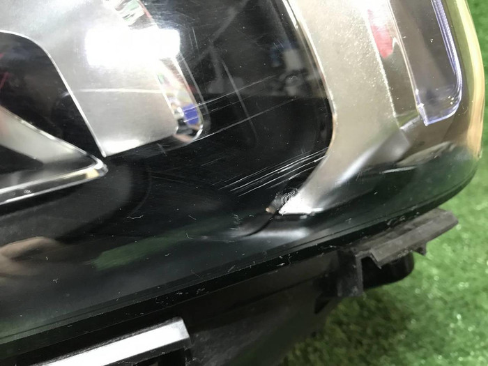 Фара правая Mercedes GLB X247 (2019-2023) LED