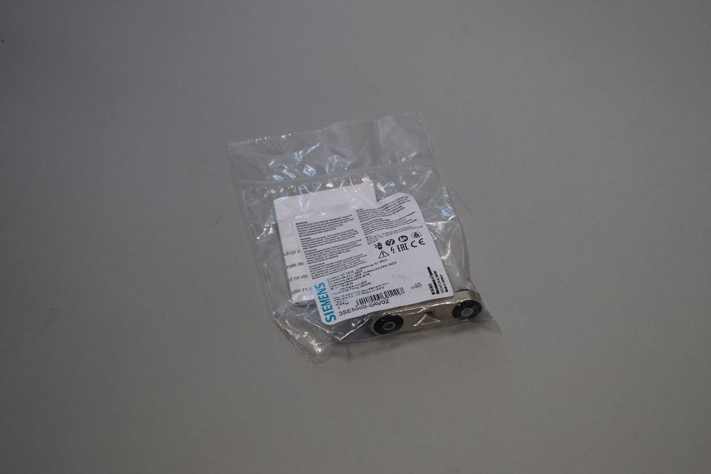 SIEMENS 3SE5000-0AV02