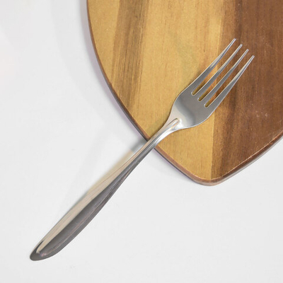 Вилка столовая "Вираж" М-14