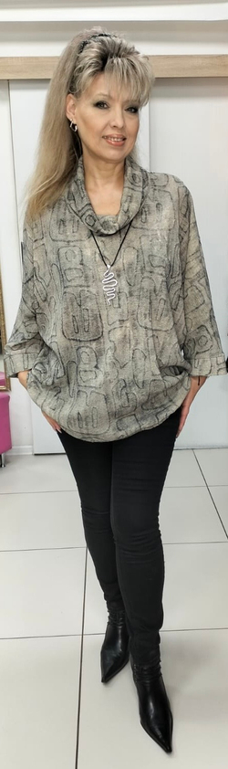 Блузон-туника с хомутом