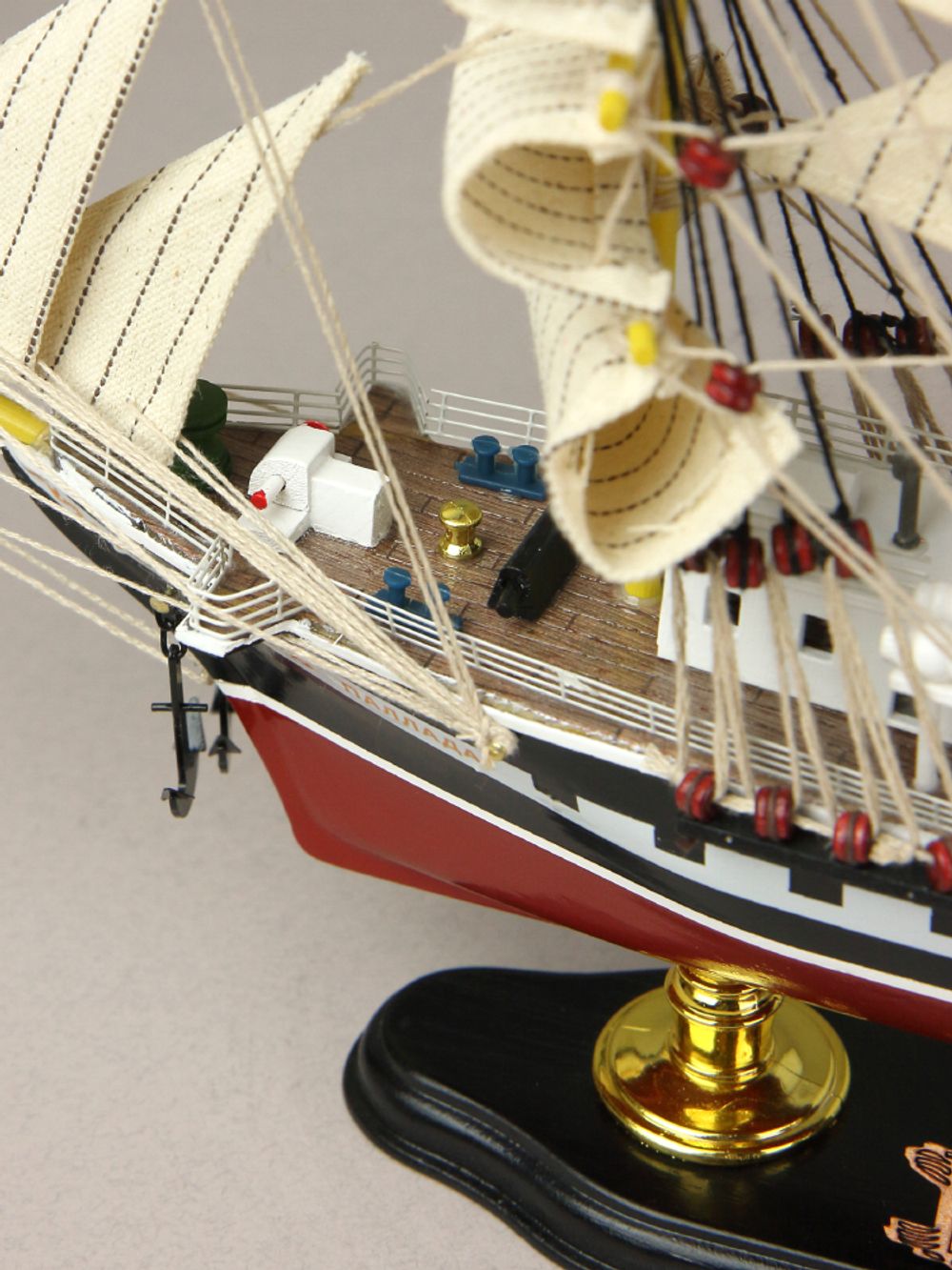 Meteor Lights Модель парусника Паллада, 52 см