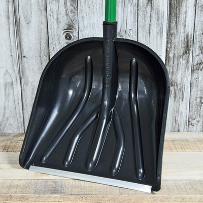 Лопата снеговая "Купец" 410*460мм с металл. крашеным черенком и V-обр ручкой