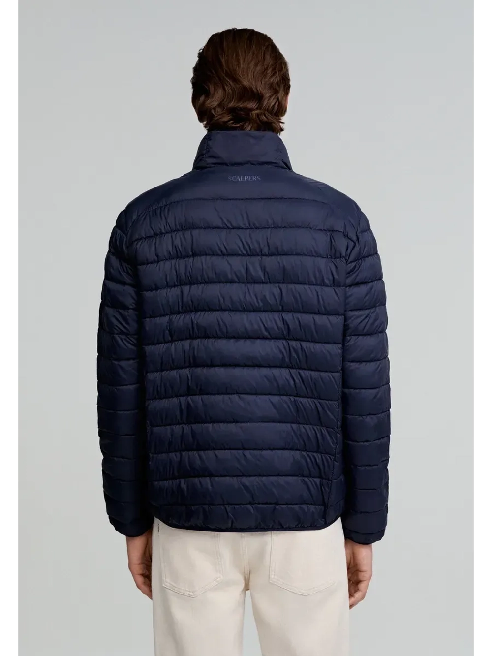 Куртка из нейлона