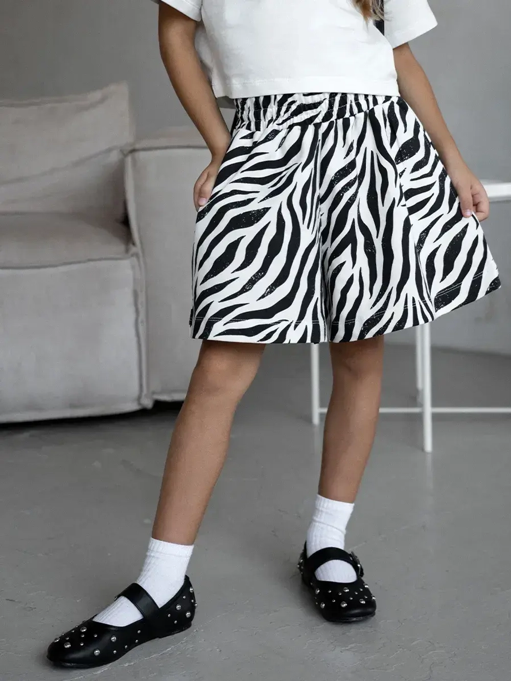 Летний костюм, футболка и шорты для девочки