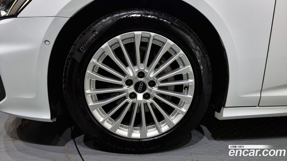Audi A6 (C8) 40 TDI Premium (02.2021)