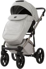 Детская коляска Adamex Chantal Pro Natura 2 в 1 CN-9-MOON (СВ. СЕРАЯ КОЖА)