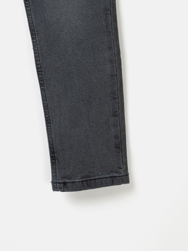Джинсы slim fit 