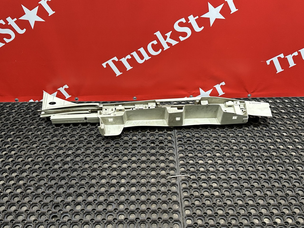 Корпус бокового плафона левый