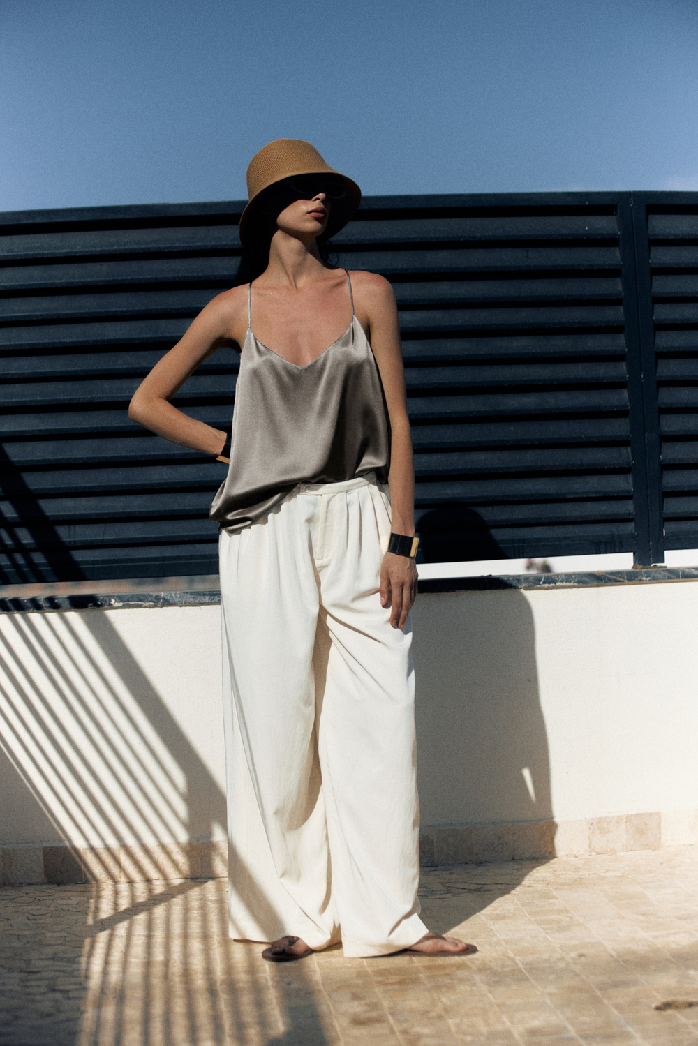 Топ шелковый на подкладке Mollen серебристо-серый