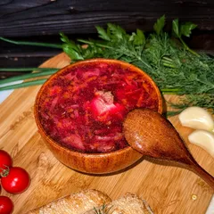 Борщ мясной со свининой / 350 мл