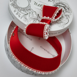 Кокошник красный с жемчужным декором