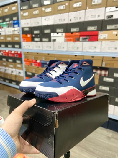 Nike Kobe 1 Protro