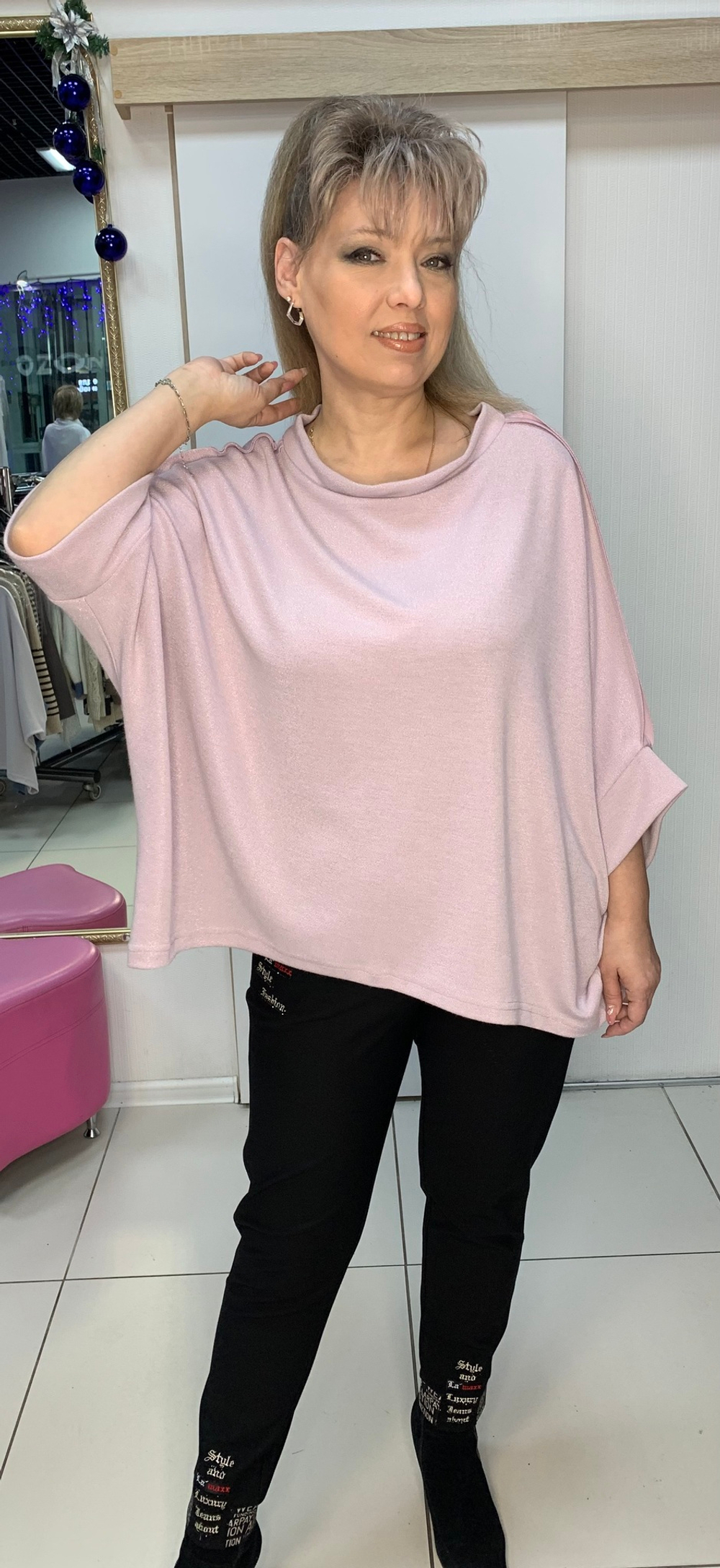 Нарядный блузон с люрексом и "швами"