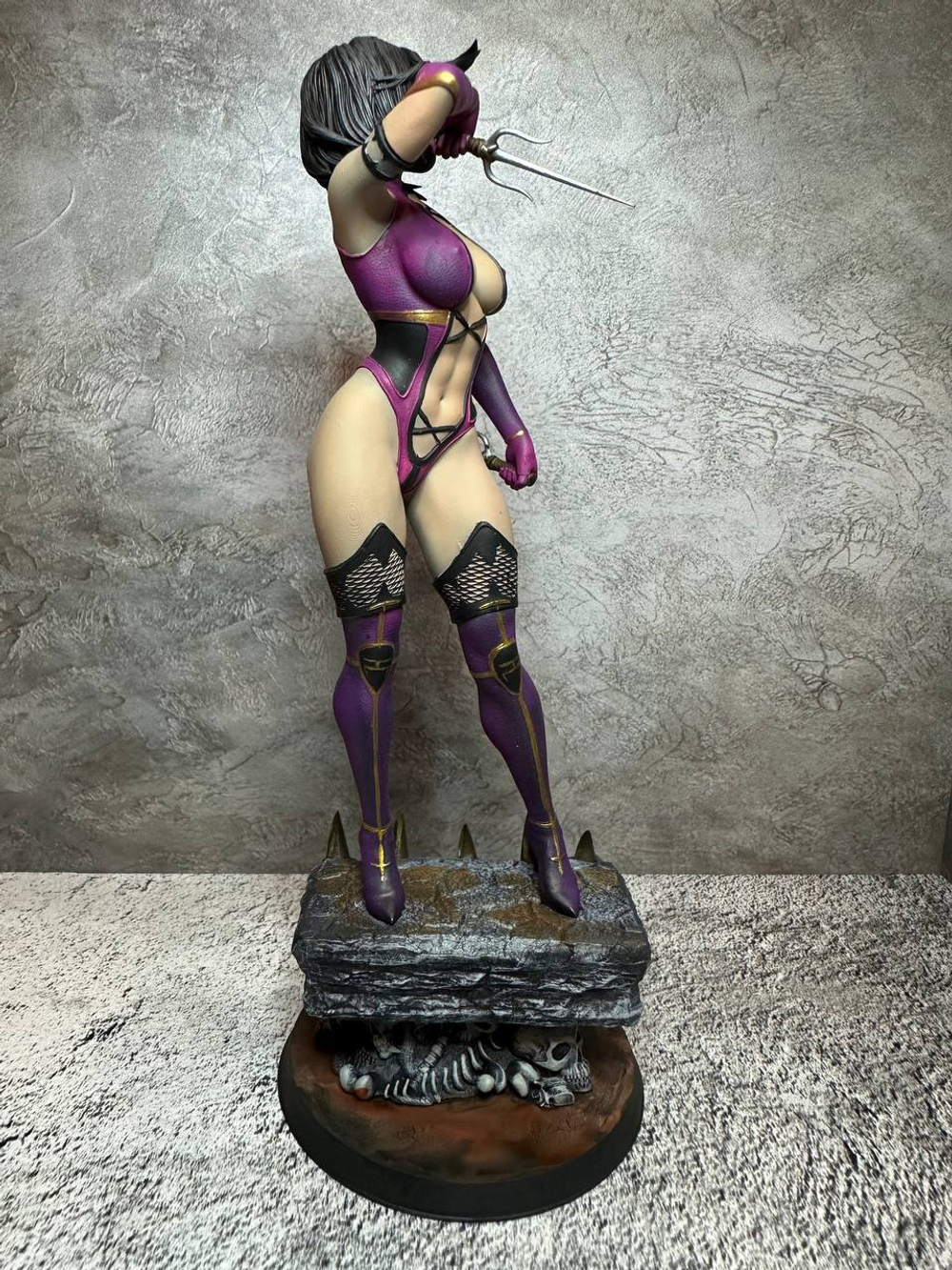 Mileena Mortal Kombat Милина фигурка (окрашена)