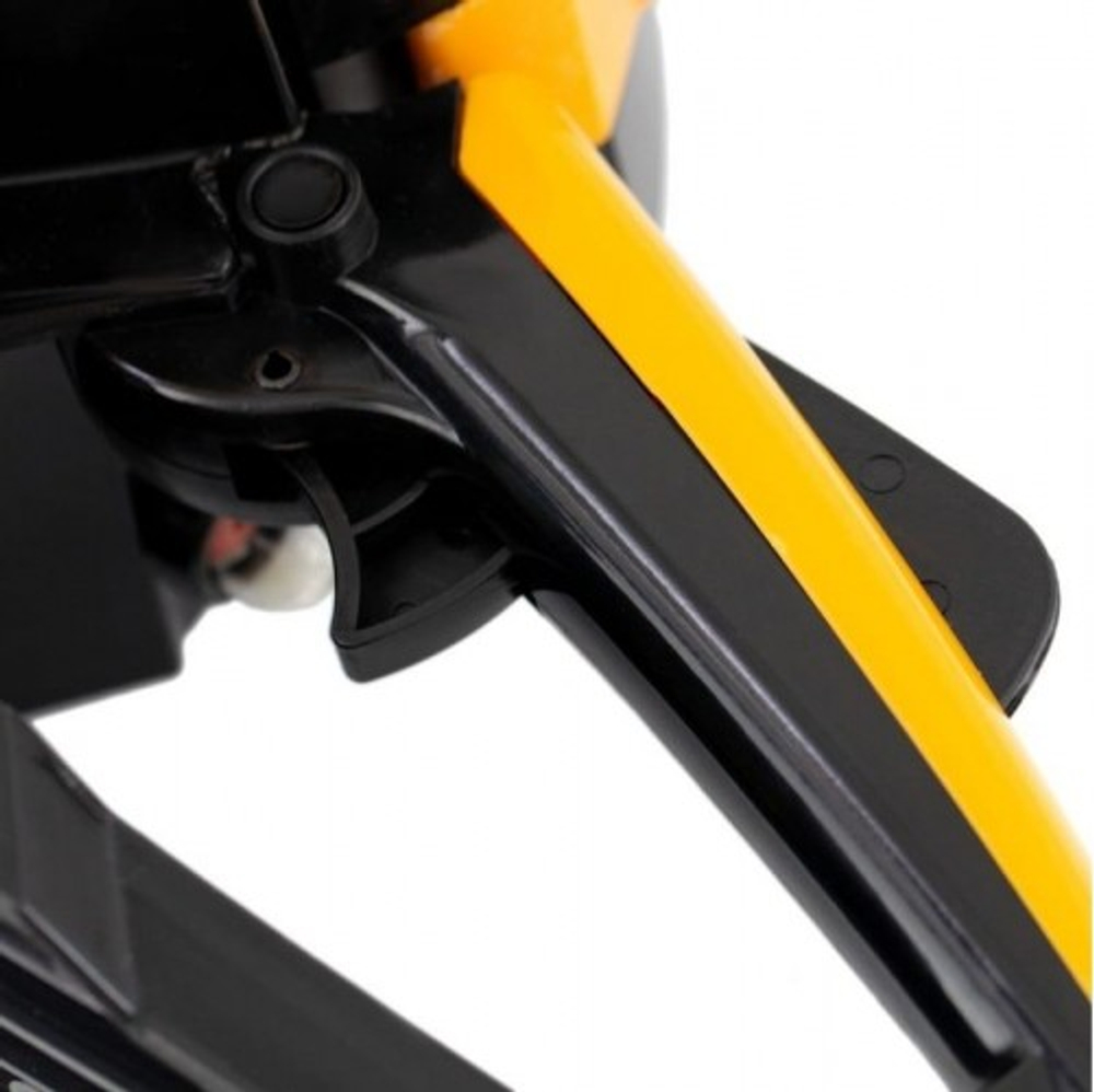 Бензопила Denzel DGS-5218 95233