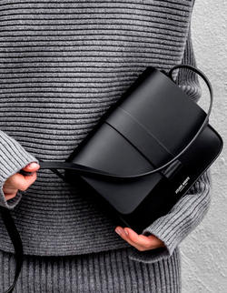 Ragona Nero (1,3-1,5 мм), цв. Черный, натуральная кожа