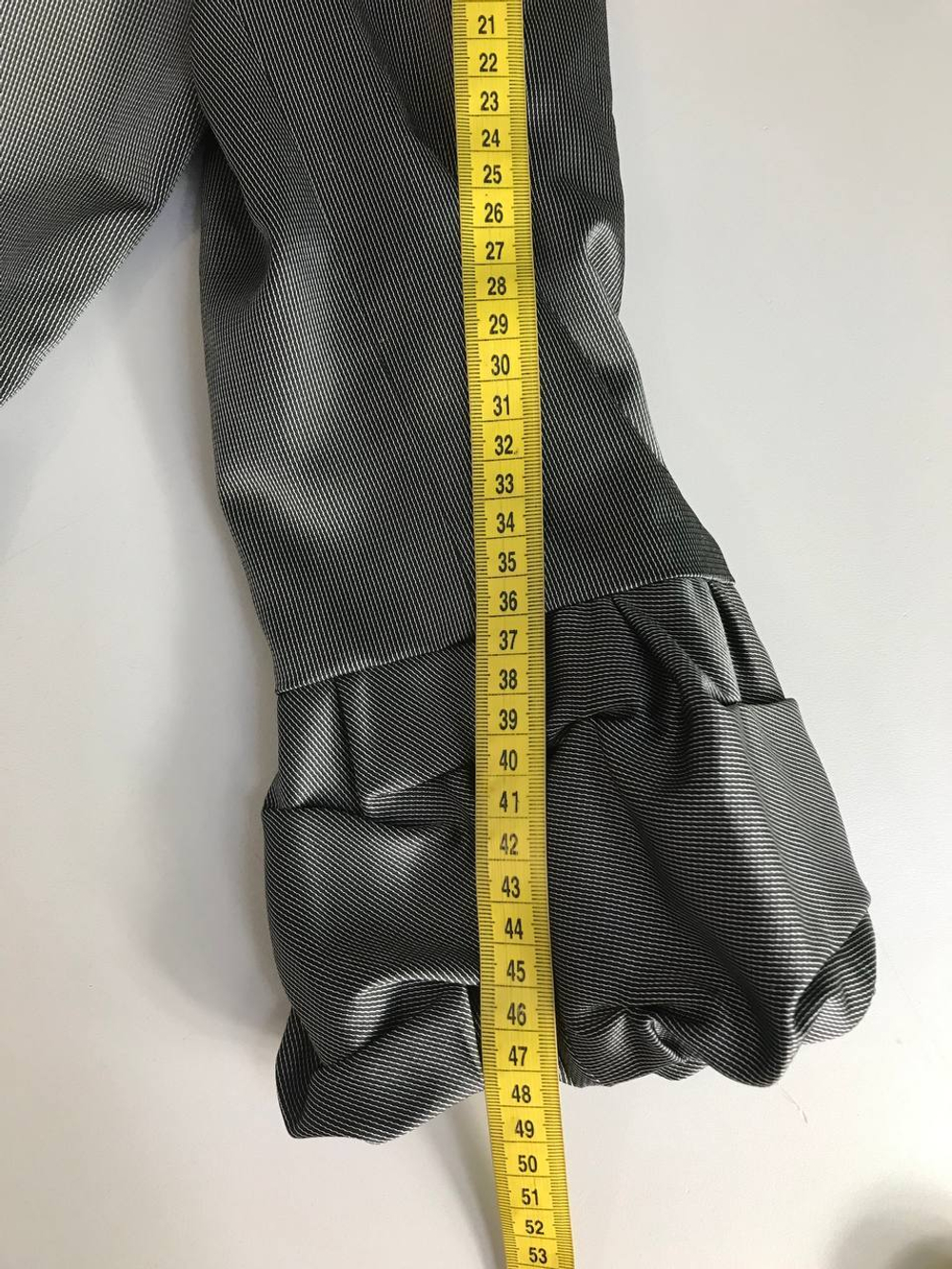 Жакет Nadin красивый, визуально на 42 размер