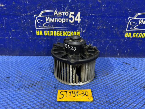 Моторчик печки TOYOTA CORONA 1993