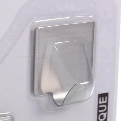 Крючки в наборе 4шт из нержавеющей стали на липкой основе «БАСТОФ», форма квадрат, нагрузка 2кг/2,5см