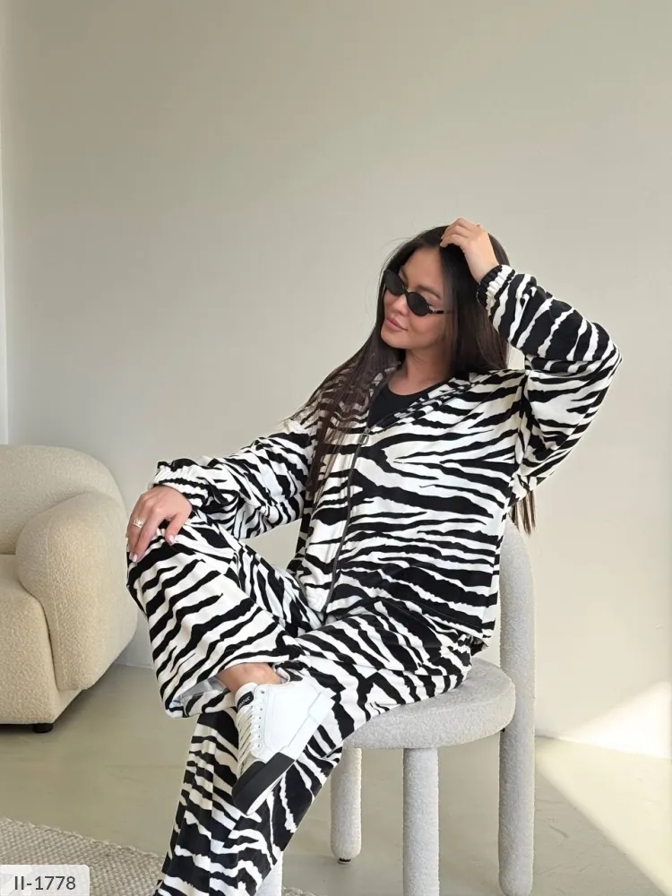 Костюм II-1750 Фабрика Моды