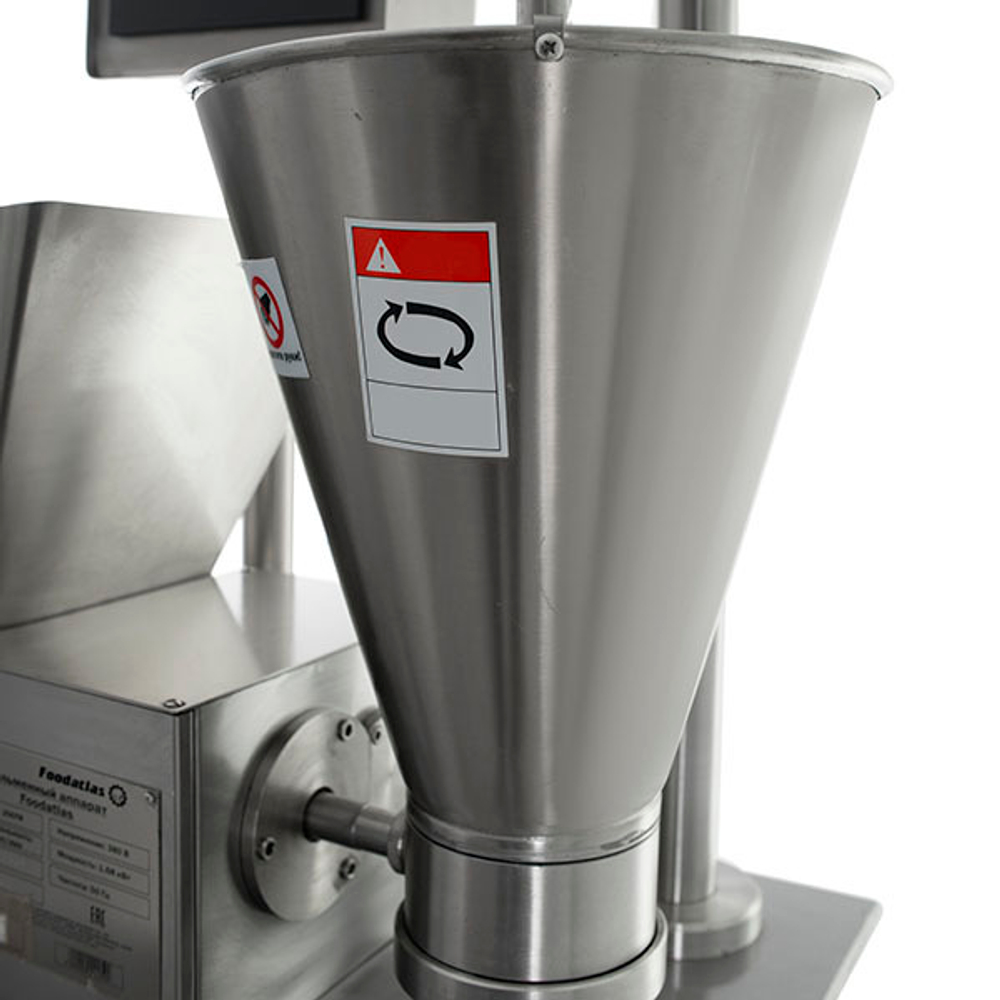 Пельменный аппарат JGL 200TR (AR)